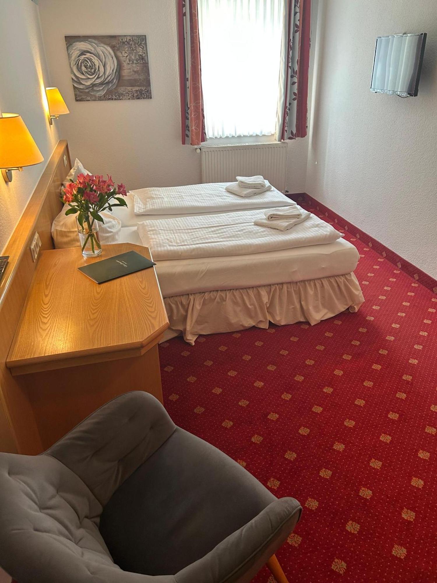 Hotel Domschatz كيدلينبورغ الغرفة الصورة